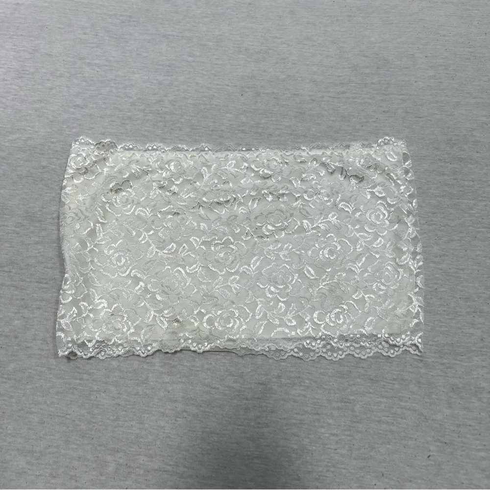 Lacy basic tub top